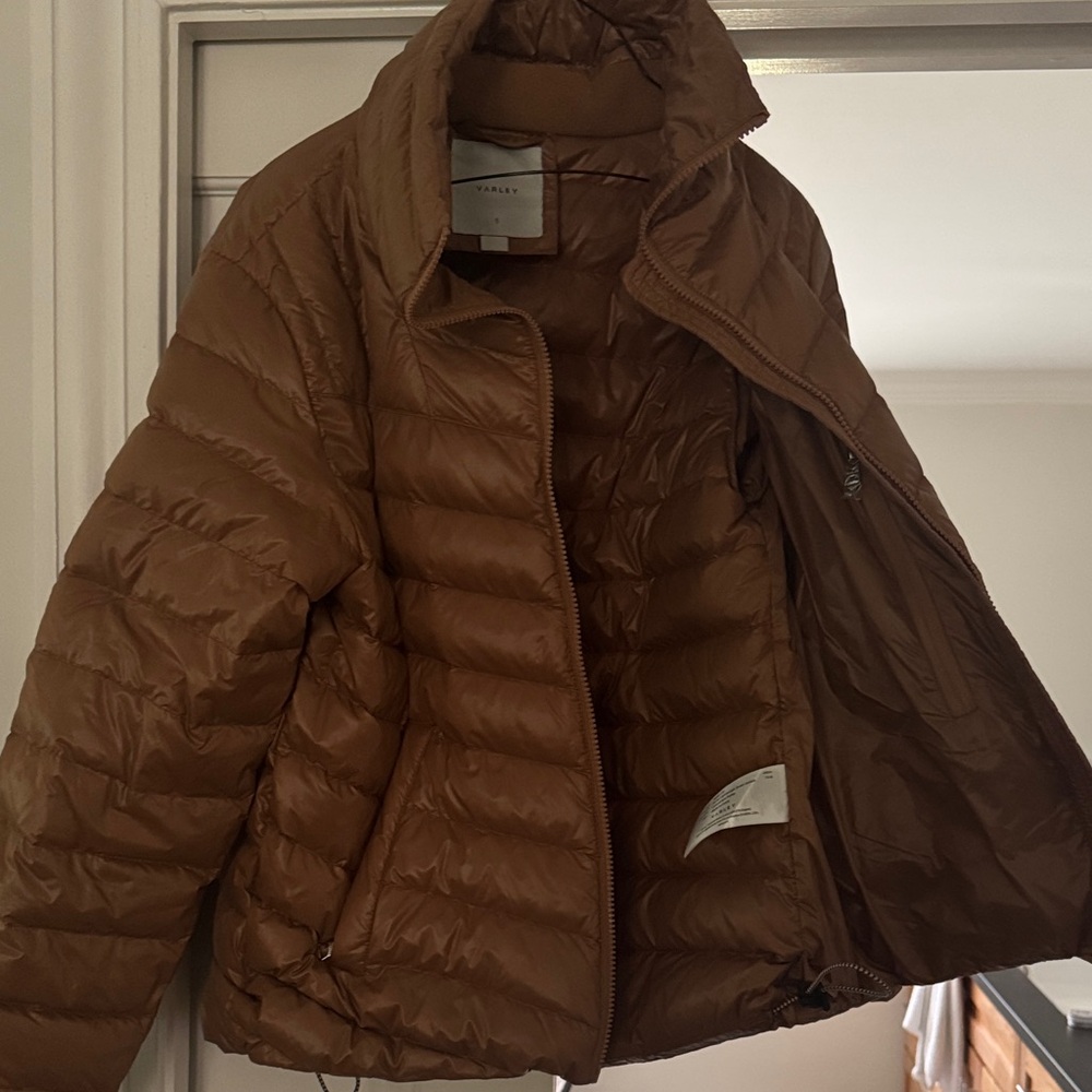 Varley porter lightweight down jacket small